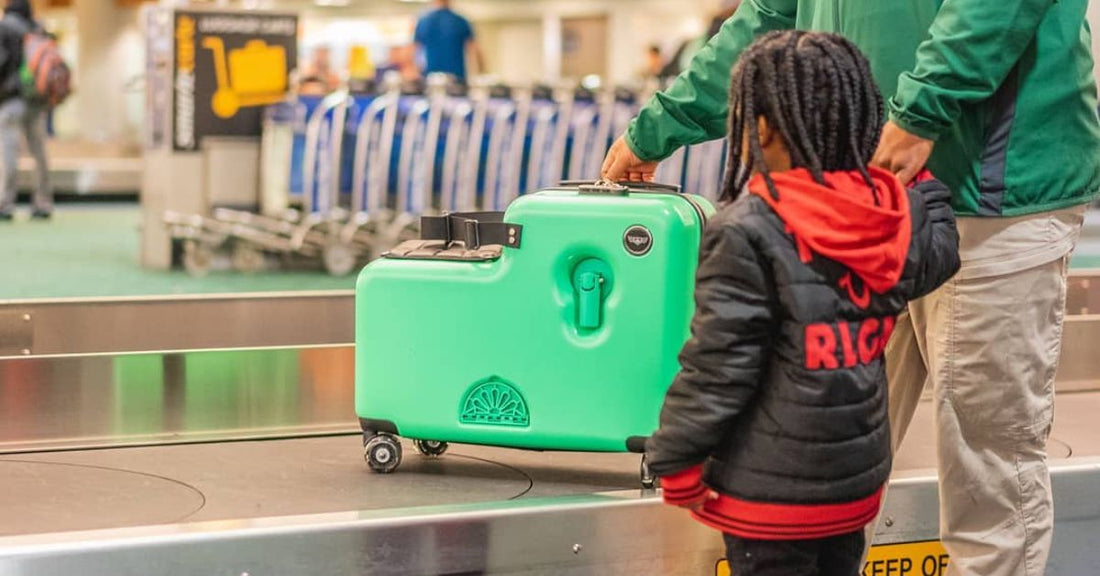 How To Keep Kids Entertained During Airport Delays