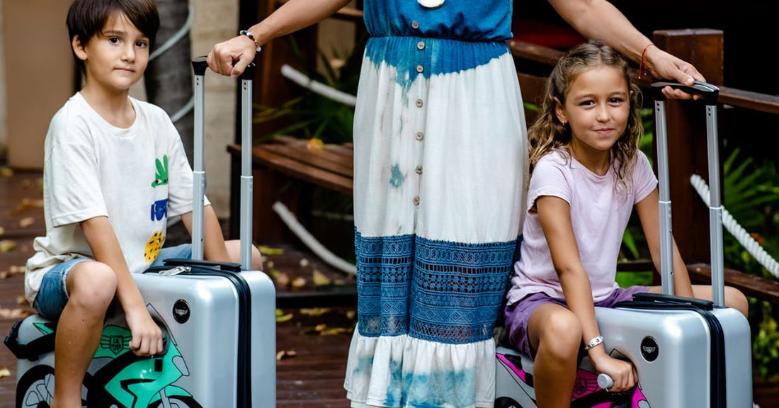 Making Long Layovers Easier With Kids’ Ride-On Bags
