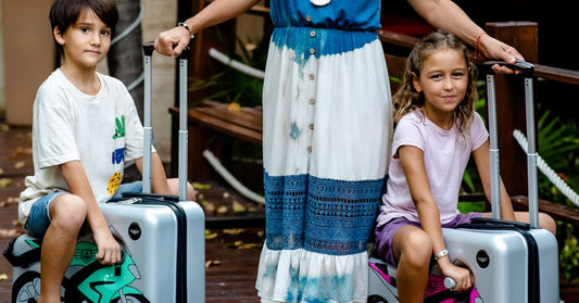 Making Long Layovers Easier With Kids’ Ride-On Bags