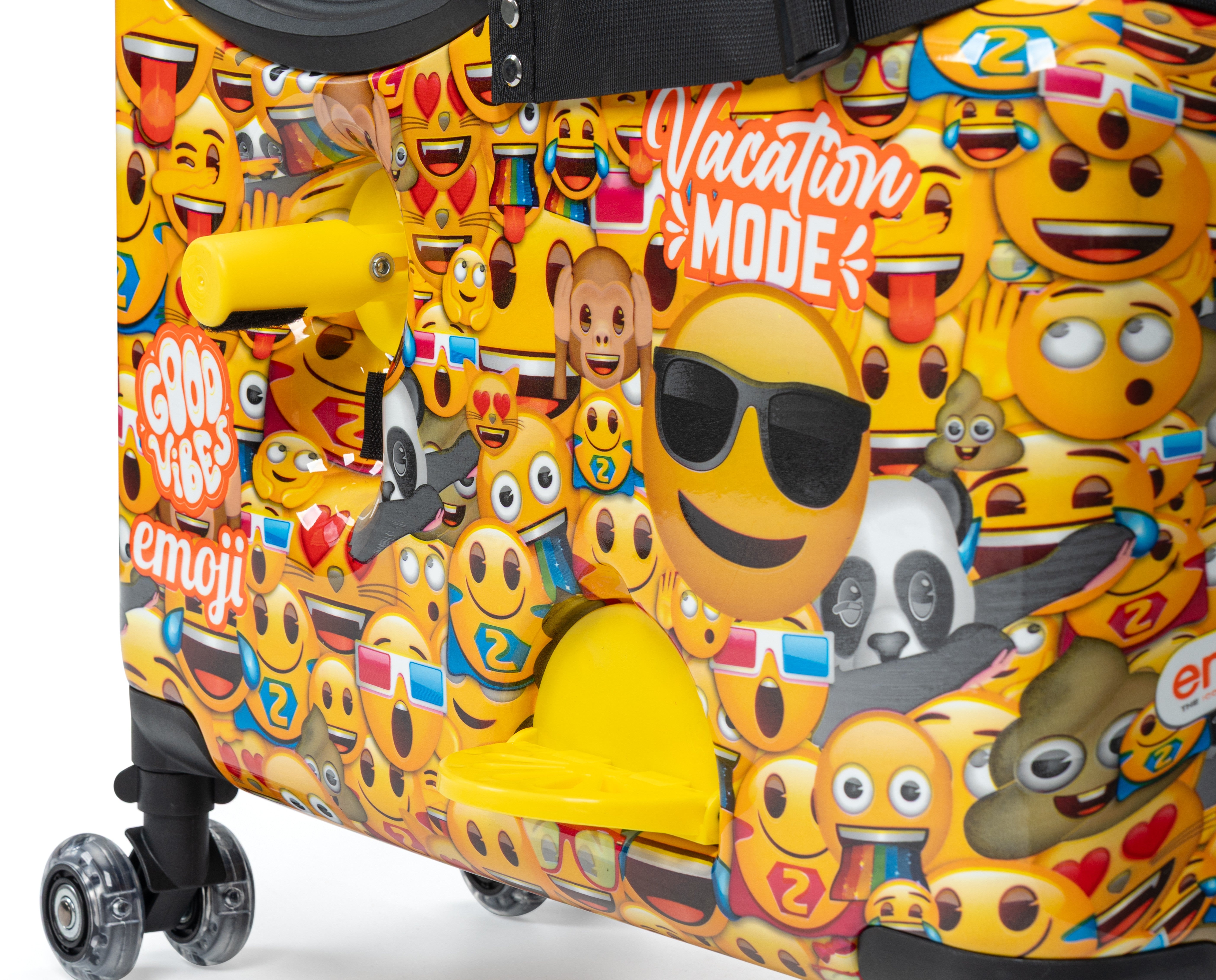 emoji® brand Ride-On Suitcase for Kids (TSA-Compliant)